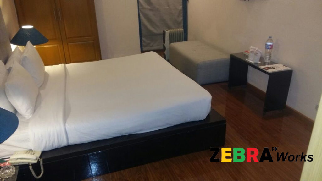 Hotel Lahore MM alam Road Zebra.pk
